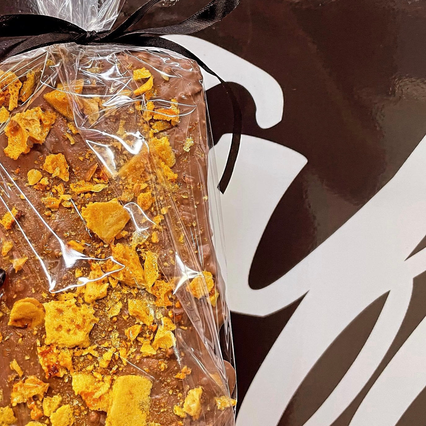 Sponge Toffee Chocolate Bar