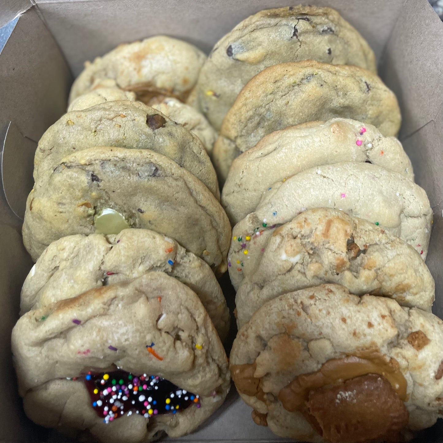 1 Dozen Cookie Box